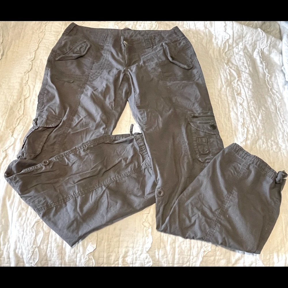 Boston Proper sz 6 cargo pants
